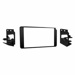 Metra 953003G 1995-2002 GM SUV/Truck In-Dash Kit 1