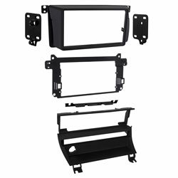 Metra 959311B 1999-2006 BMW 3-Series DDIN In-Dash Kit with 1-Switch Panel 1